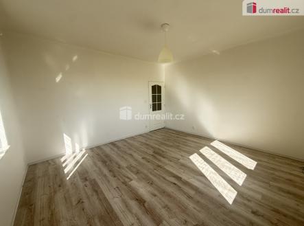 Pronájem bytu, 2+1, 60 m²