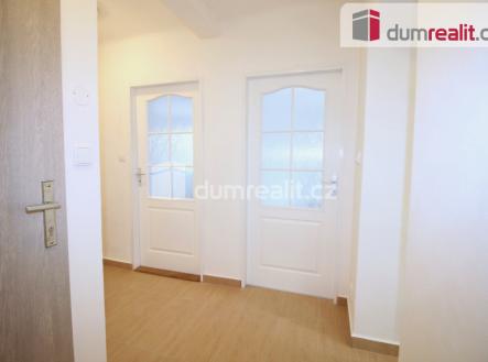 Pronájem bytu, 2+1, 60 m²