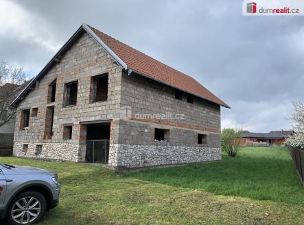 Prodej pozemku pro bydlení, 4 212 m²