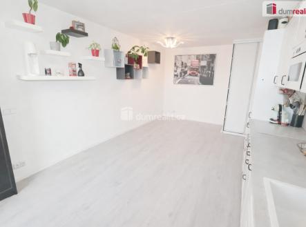Pronájem bytu, 2+kk, 38 m²