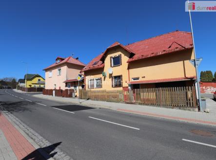 Prodej nájemního domu, 330 m²