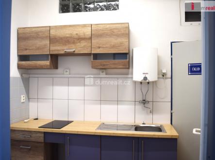 Pronájem jiné, 158 m²