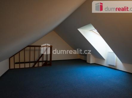 Pronájem bytu, 2+kk, 62 m²