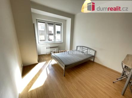 Pronájem bytu, 1+kk, 25 m²