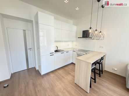 Pronájem bytu, 2+kk, 46 m²