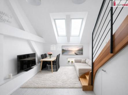 Pronájem bytu, 2+kk, 43 m²