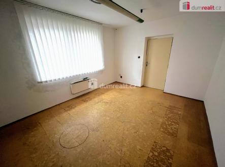 Pronájem obchodní prostor, 134 m²