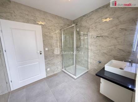 Pronájem bytu, 3+kk, 98 m²