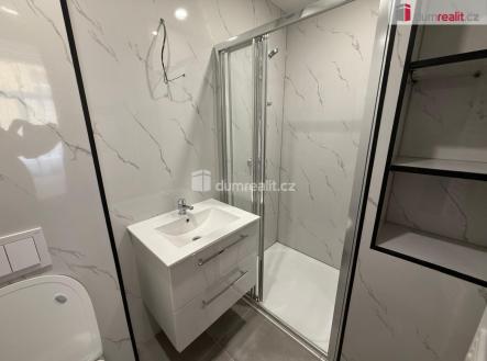 Pronájem bytu, 1+kk, 35 m²