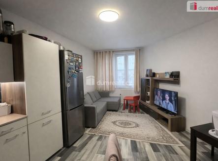 Pronájem bytu, 3+kk, 70 m²