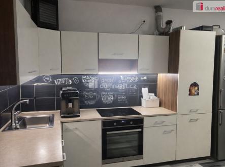 Pronájem bytu, 3+kk, 70 m²