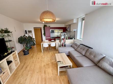 Pronájem bytu, 2+kk, 63 m²