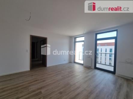 Pronájem bytu, 3+kk, 64 m²