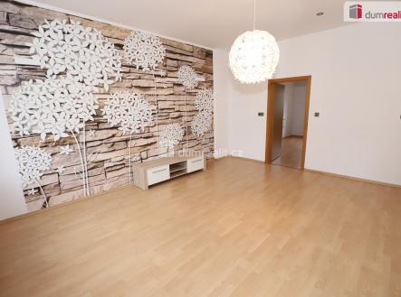 Pronájem bytu, 3+1, 94 m²