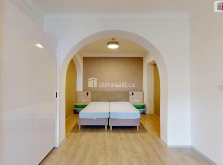 Pronájem bytu, 2+kk, 95 m²