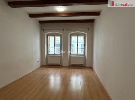 Pronájem bytu, 1+kk, 28 m²