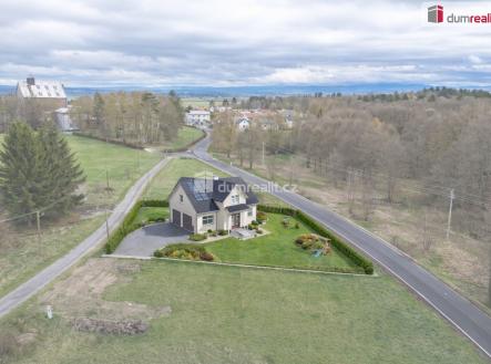 Prodej pozemku pro bydlení, 1 053 m²