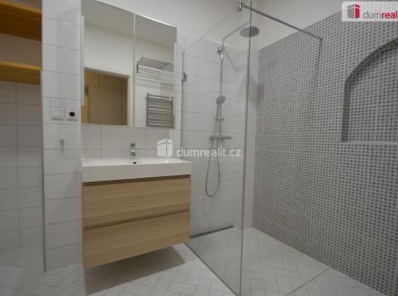 Pronájem bytu, 2+kk, 64 m²