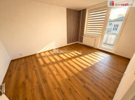 Pronájem bytu, 1+1, 32 m²