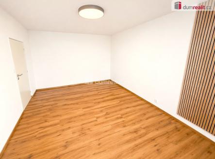 Pronájem bytu, 1+1, 32 m²