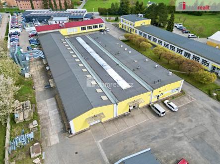 Pronájem komerčního objektu, průmyslový areál, 1 663 m²