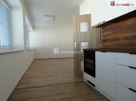 Pronájem bytu, 1+kk, 41 m²