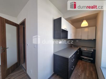 Pronájem bytu, 1+kk, 33 m²