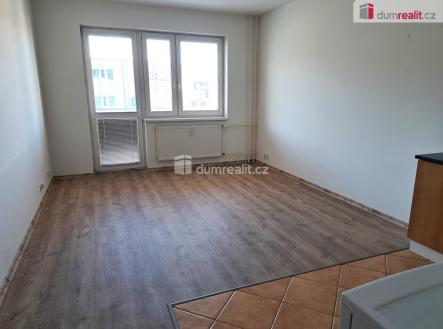 Pronájem bytu, 1+kk, 34 m²