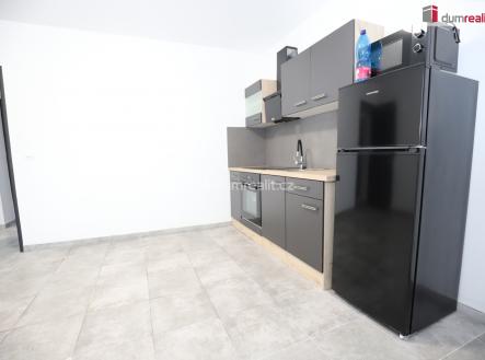 Pronájem bytu, 3+1, 59 m²