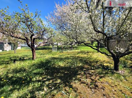 Prodej pozemku pro bydlení, 1 127 m²