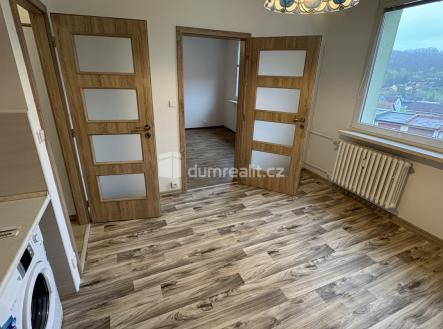 Pronájem bytu, 1+1, 35 m²