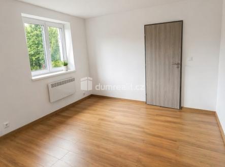 Pronájem bytu, 1+1, 65 m²