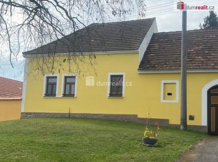 Prodej domu/vily, 1 618 m²