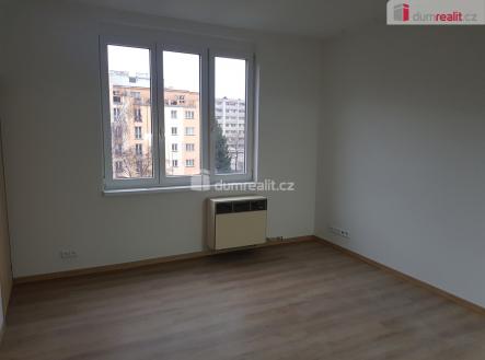 Pronájem bytu, 1+kk, 27 m²
