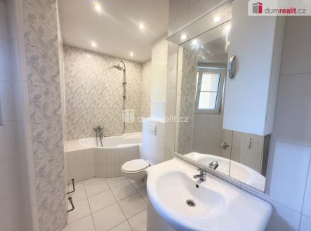 Pronájem bytu, 2+kk, 43 m²