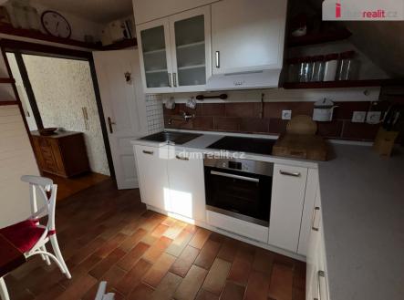 Pronájem bytu, 3+kk, 76 m²