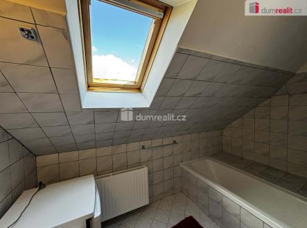 Pronájem bytu, 3+kk, 76 m²