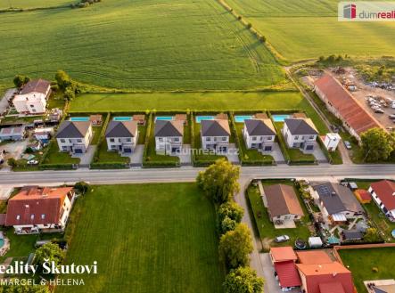 Prodej pozemku pro bydlení, 600 m²