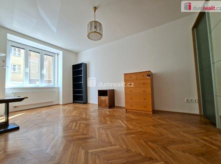 Pronájem bytu, 3+kk, 71 m²