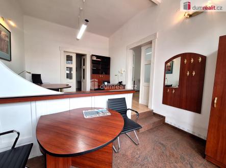 Pronájem kanceláře, 51 m²