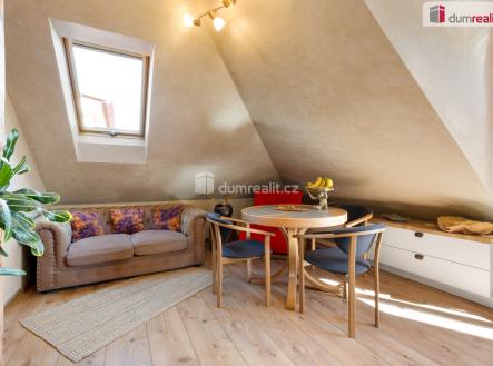 Prodej bytu, 3+1, 97 m²