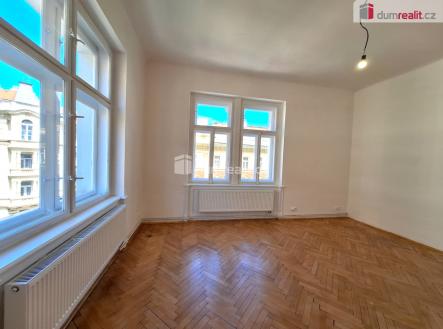 Pronájem bytu, 3+kk, 82 m²