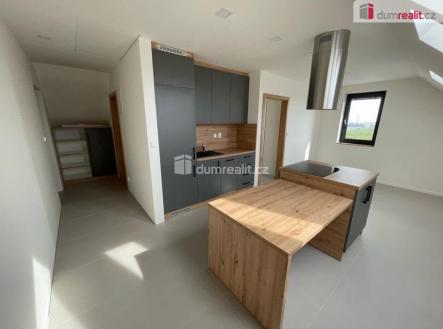 Pronájem bytu, 2+kk, 40 m²