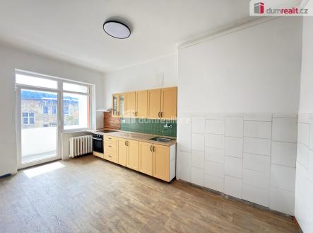Pronájem bytu, 2+1, 73 m²
