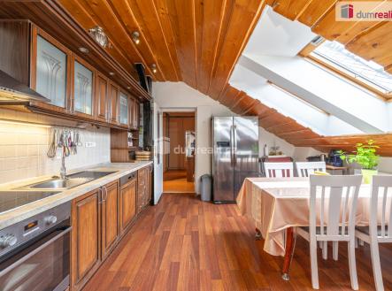 Prodej bytu, 4+kk, 109 m²