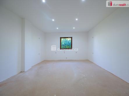 Prodej domu/vily, 1 111 m²