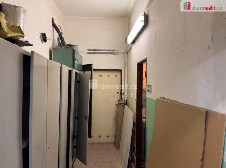 Pronájem výrobní prostory, 90 m²