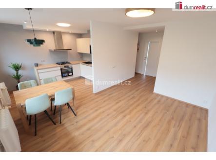 Pronájem bytu, 2+kk, 60 m²
