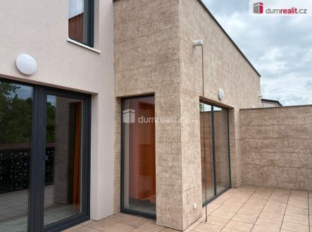 Pronájem domu/vily, 160 m²