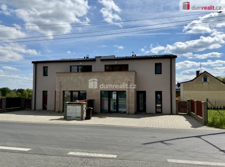 Pronájem domu/vily, 160 m²